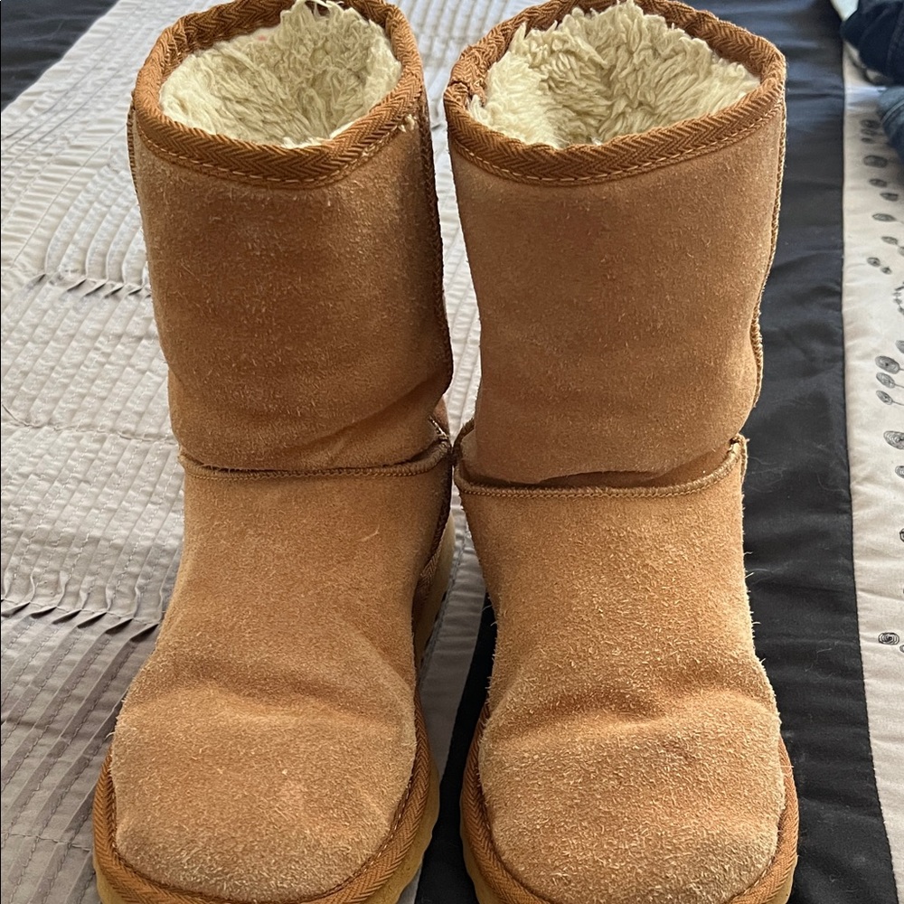 UGG Tan Boots with Plush Lining